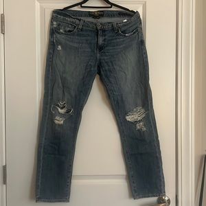 NEVER WORN Lucky Brand Ripped Jeans